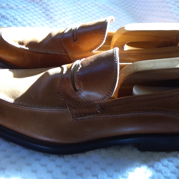 L Panelli Slip on Tan Leather Loafers - Picture 14 of 16